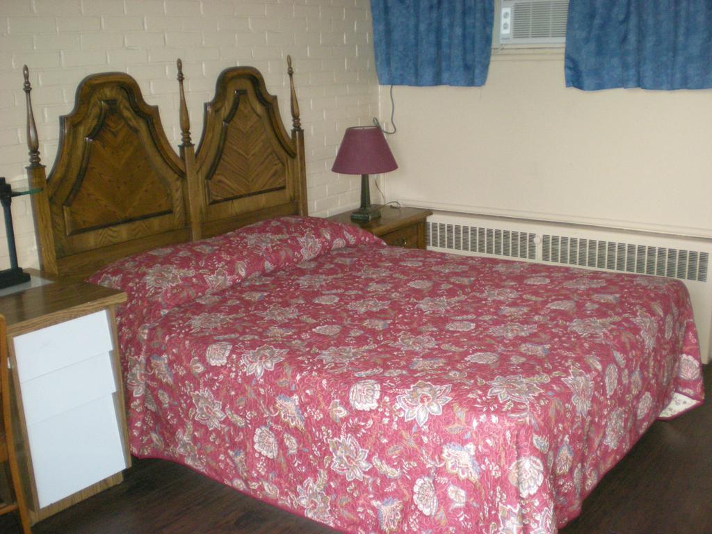 Motel Seigneurie De Vaudreuil المظهر الخارجي الصورة